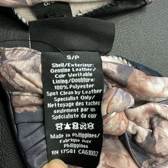 Leather Floral Gloves by Badgley Mischka - Picture 7 of 9